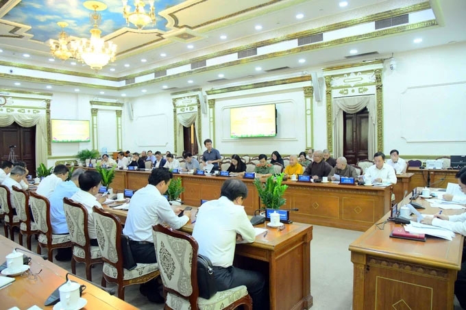 Quang cảnh phiên họp sáng 6/1 (ảnh: Q.T)