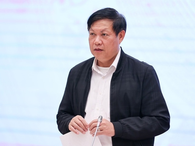 Thứ trưởng Bộ Y tế Đỗ Xuân Tuyên