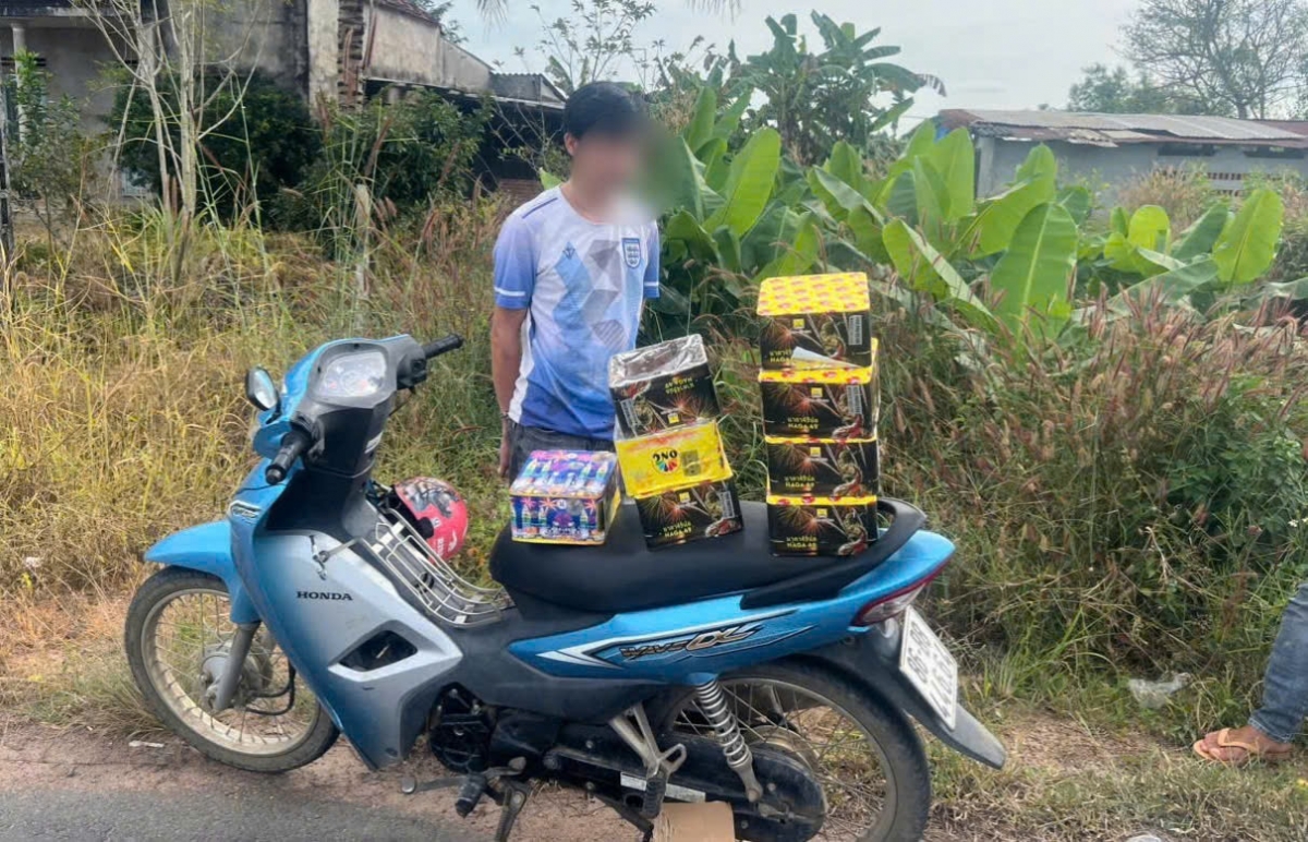  Nguyễn Văn Biên cùng tang vật