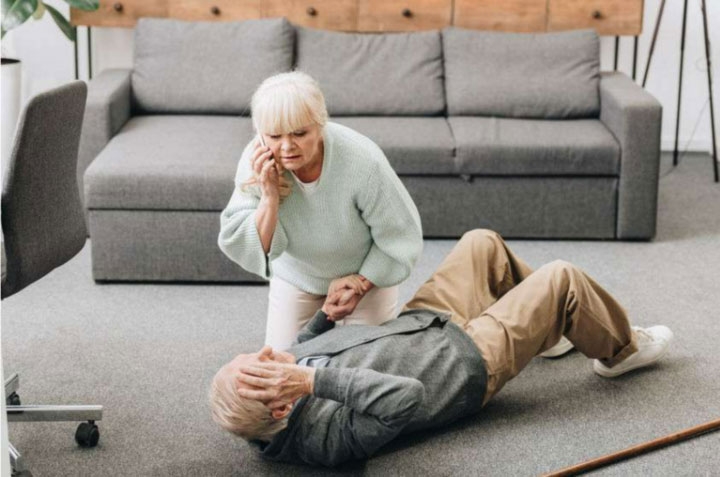 Nguy cơ mắc bệnh đột quỵ nguy hiểm ngày càng gia tăng (Ảnh: Sohu)