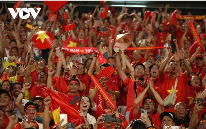 The utter joy of Vietnamese fans at the Rajamangala stadium