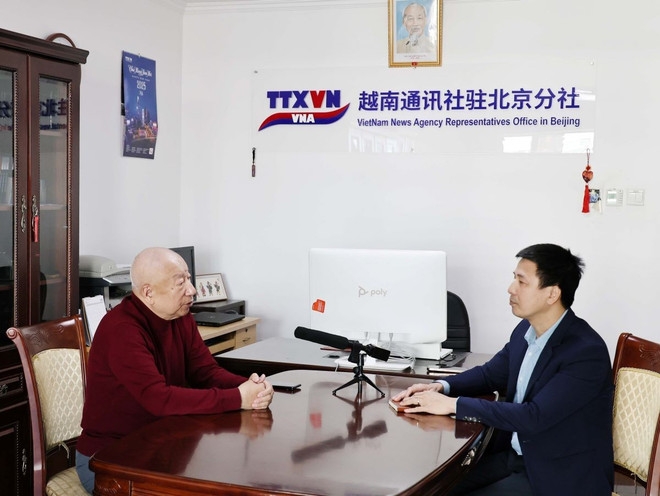 Nhân sỹ hữu nghị Trung Quốc Lâm Lập Văn trả lời phỏng vấn phóng viên TTXVN tại Bắc Kinh. (Ảnh: Quang Hưng/TTXVN)