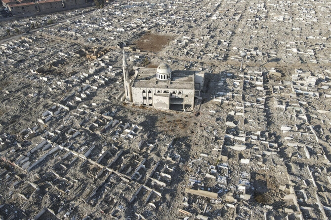 Một khu vực ở ngoại ô Thủ đô Damascus của Syria bị tàn phá do nội chiến. (Ảnh: AP)