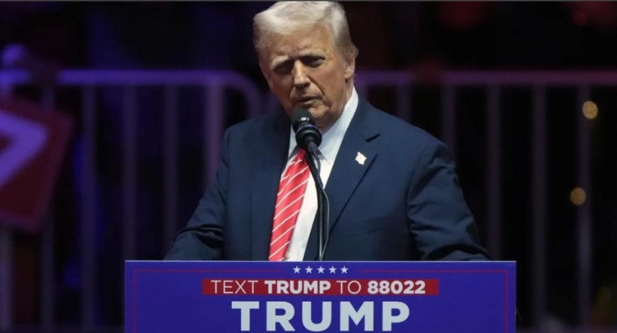 Tổng thống Mỹ Donald Trump một lần nữa rút Mỹ khỏi Hiệp định Paris về biến đổi khí hậu. Ảnh: AP