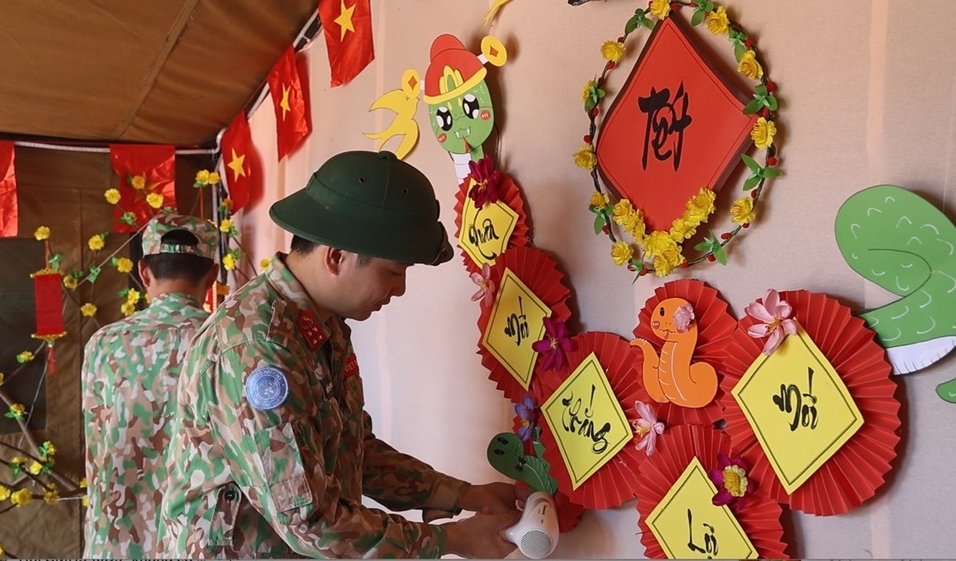 Trang trí Tết