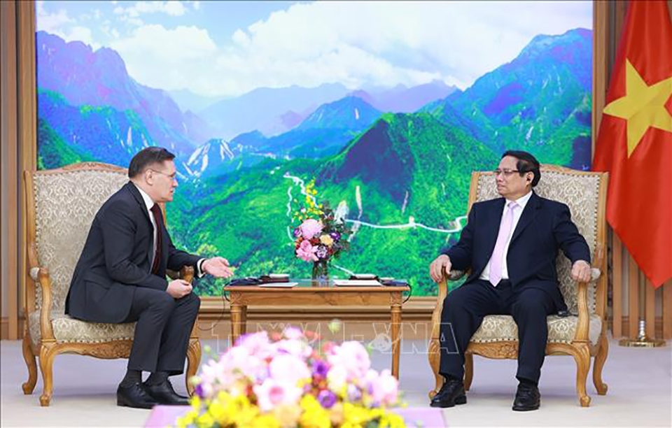 Thủ tướng Phạm Minh Chính tiếp ông Alexey Likhachev, Tổng Giám đốc Tập đoàn Năng lượng Nguyên tử Quốc gia Liên bang Nga (Rosatom). Ảnh: Dương Giang/TTXVN