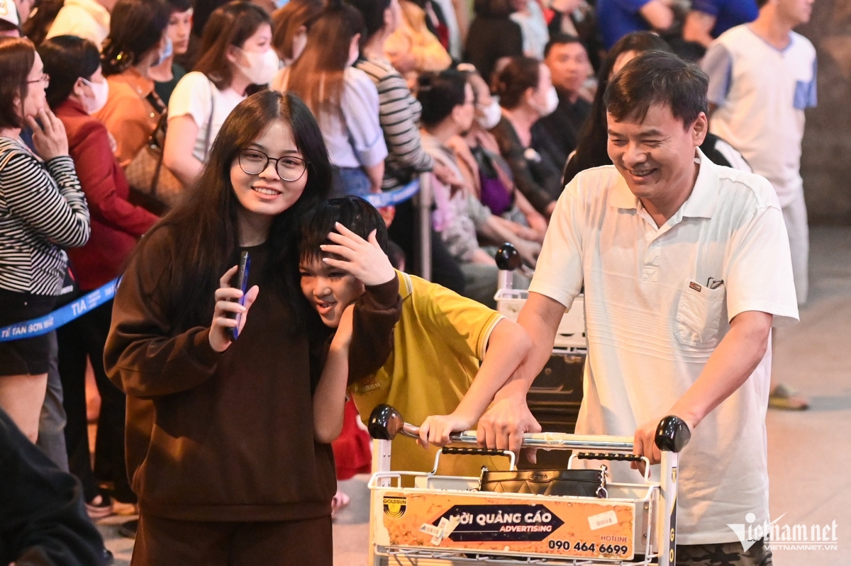 The Lunar New Year festival is a great time for family reunions.