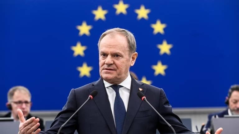Thủ tướng Ba Lan Donald Tusk phát biểu tại Nghị viện châu Âu ngày 22/1/2025 tại Strasbourg, miền đông nước Pháp (Nguồn: AP)