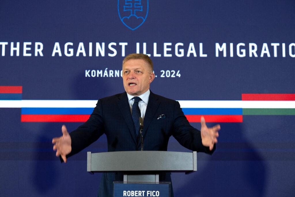 Thủ tướng Slovakia Robert Fico (Ảnh: AFP)