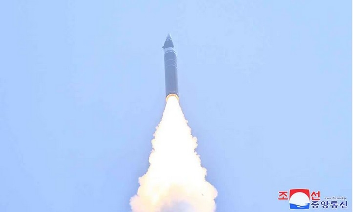 Một vụ phóng tên lửa của Triêu Tiên. Ảnh: KCNA