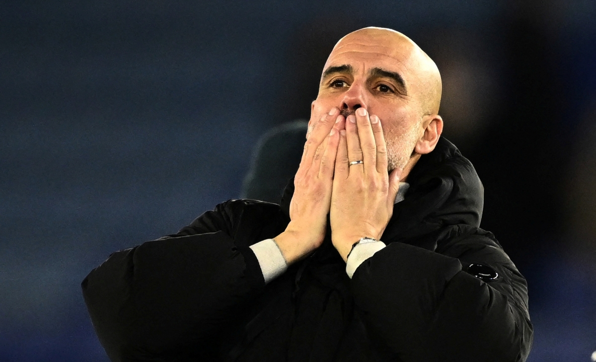 HLV Pep Guardiola và các học trò được dự đoán gặp khó khăn (Ảnh: Reuters).
