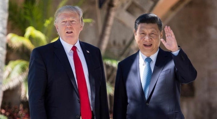 Tổng thống đắc cử Mỹ Donald Trump (trái) và Chủ tịch Trung Quốc Tập Cận Bình (phải) (Ảnh: Reuters)