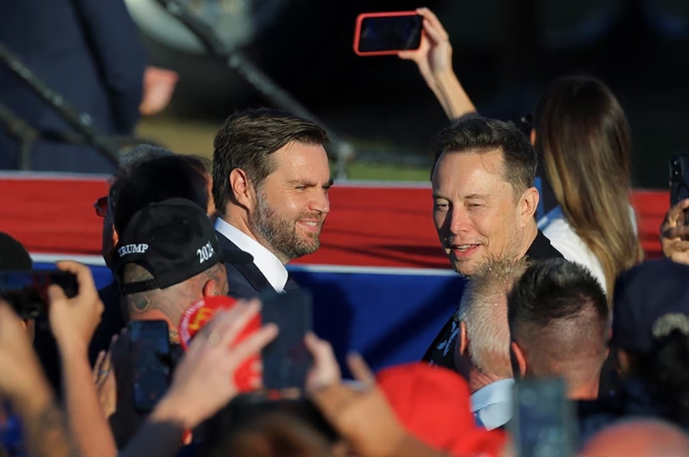 Phó Tổng thống đắc cử Mỹ J.D. Vance và tỷ phú Elon Musk. Ảnh: Reuters