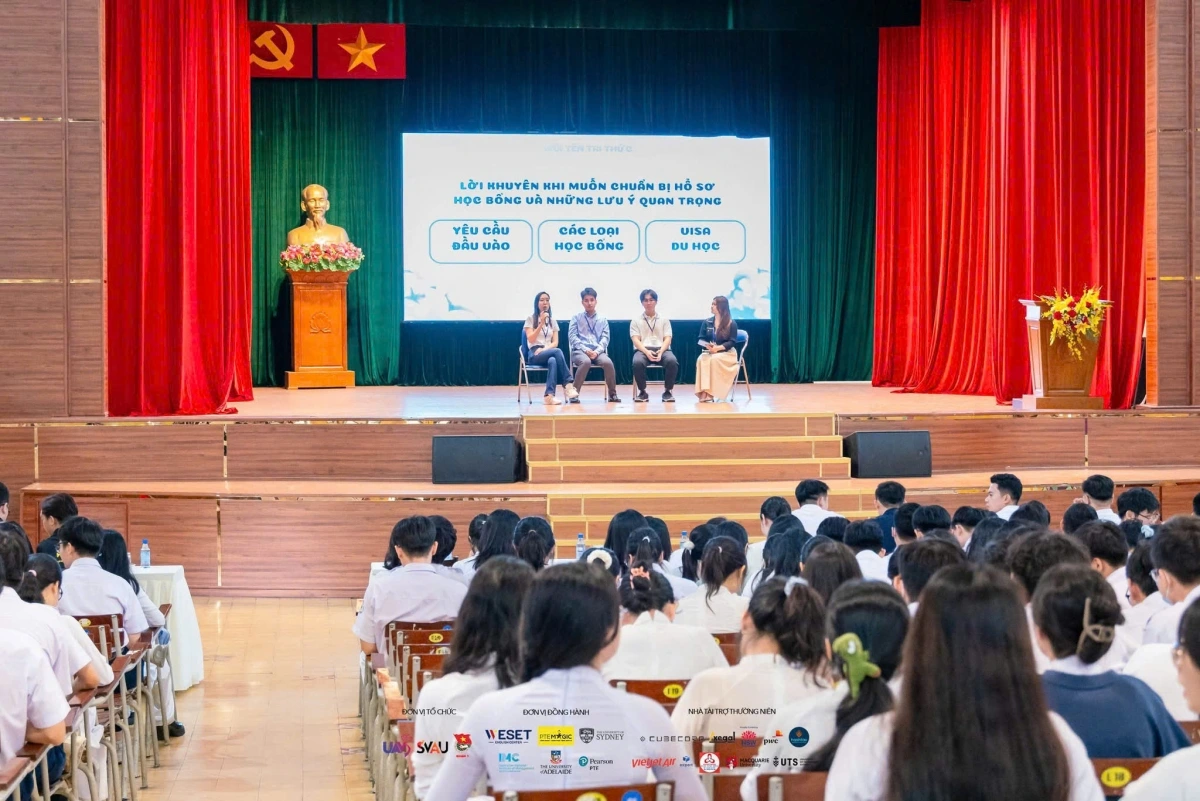 Ngày hội du học Úc tại trường THPT chuyên Trần Đại Nghĩa (Tp. Hồ Chí Minh) hồi tháng 12/2024. Ảnh: NVCC