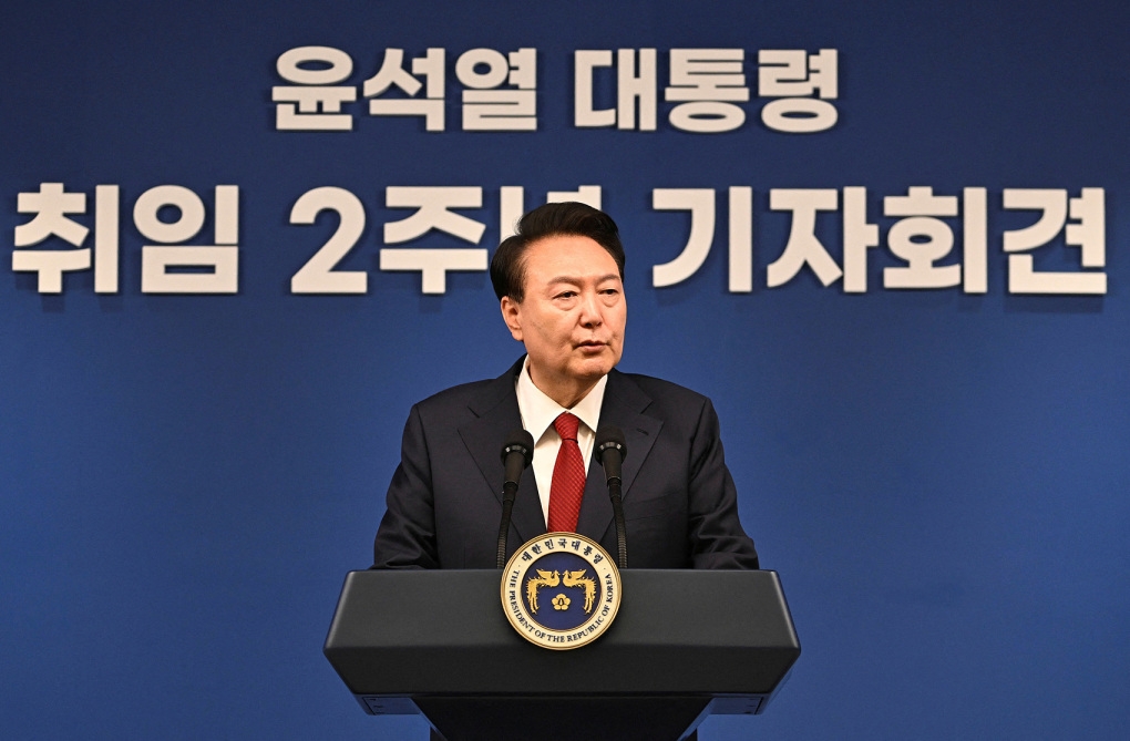 Ông Yoon Suk-yeol tại một cuộc họp báo hồi tháng 5/2024. Ảnh: Reuters