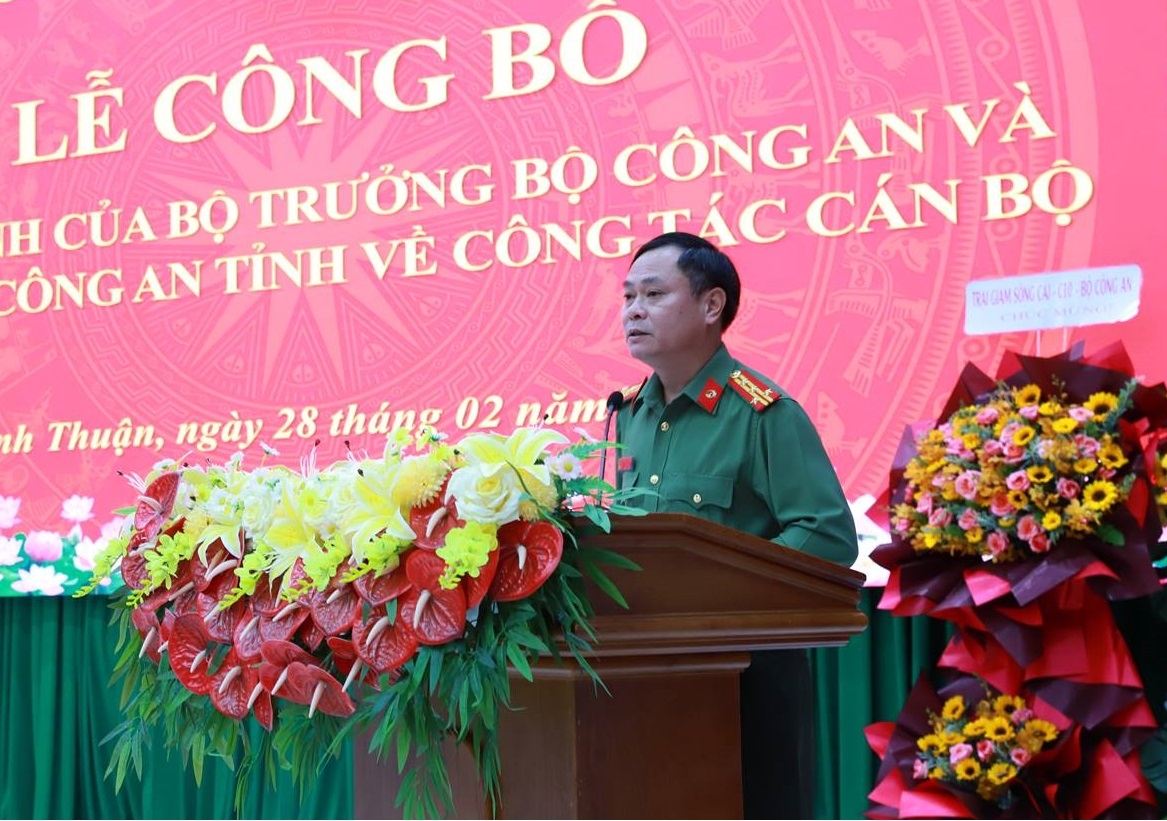  Đại tá Huỳnh Tấn Hạnh, Giám đốc Công an tỉnh Ninh Thuận phát biểu tại buổi lễ. Ảnh: CANT