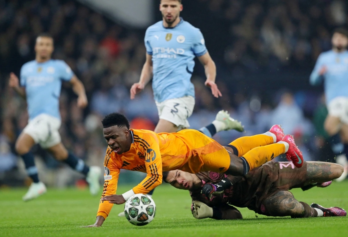 Vinicius đang được chăm sóc rất kỹ lưỡng (Ảnh: Reuters).