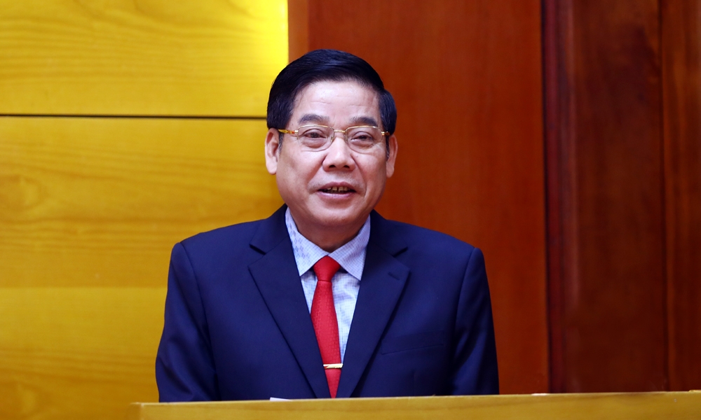 Bí thư Tỉnh uỷ Bắc Giang Nguyễn Văn Gấu phát biểu tại lễ công bố