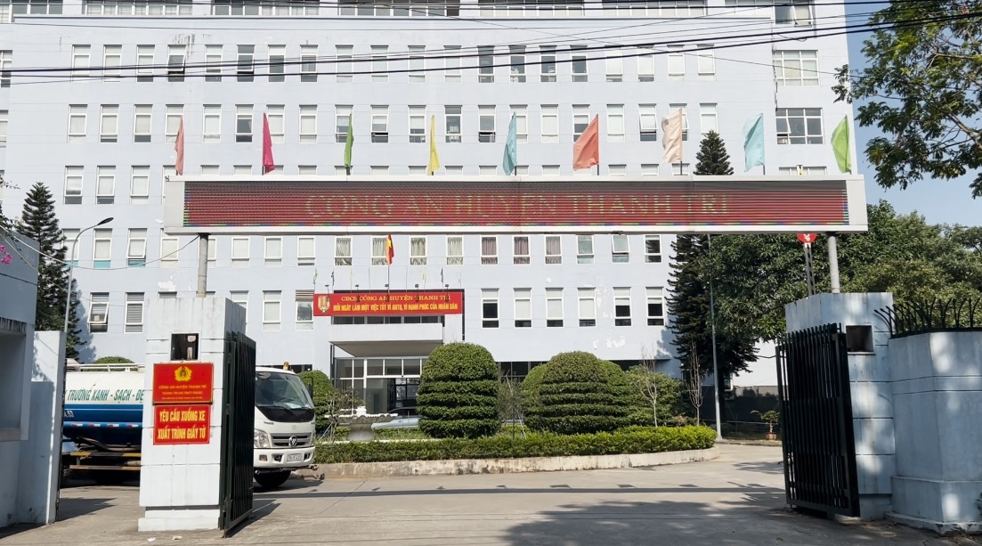Công an huyện Thanh Trì đã thụ lý đơn tố giác tội phạm của đại diện 230 hộ dân thôn 3, xã Vạn Phúc tố cáo Tổng giám đốc Hoàng Văn Lâm và công ty Hoàng Hà về việc lừa đảo, chiếm đoạt tài sản