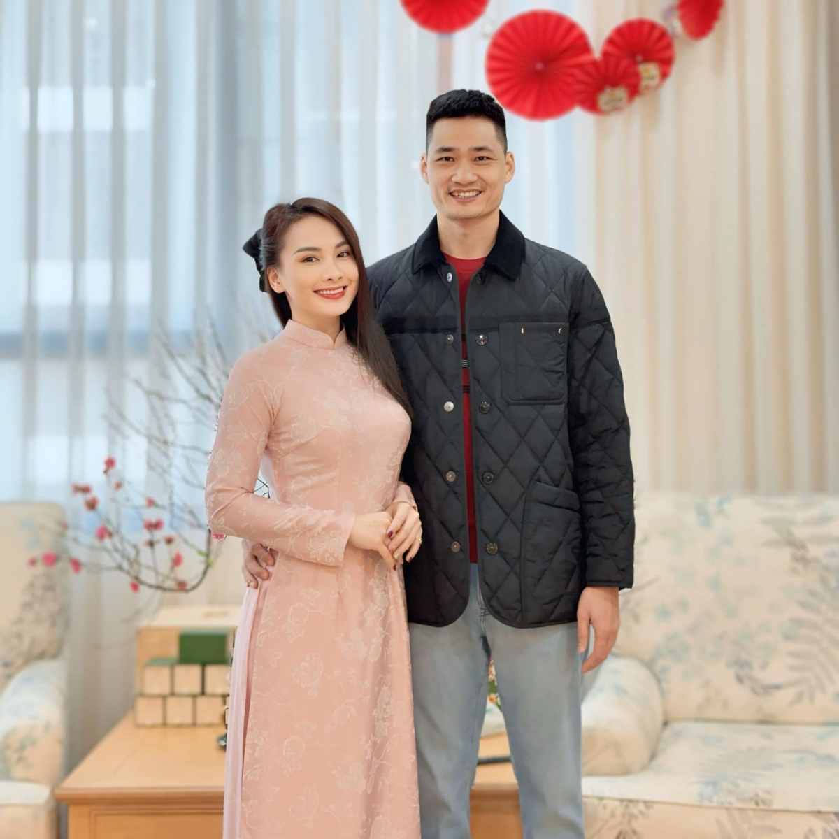 Theo dõi Bảo Thanh trên mạng xã hội, trong 4 năm không đóng phim truyền hình, nữ diễn viên tham gia các vở diễn trên sân khấu kịch, xuất hiện ở một số sự kiện giải trí và đóng quảng cáo. Nữ diễn viên "Về nhà đi con" từng chia sẻ sẽ trở lại màn ảnh nhỏ khi có kịch bản phù hợp.