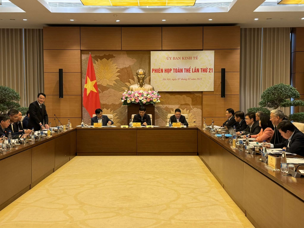 Ủy ban Kinh tế Quốc hội họp phiên toàn thể lần thứ 21