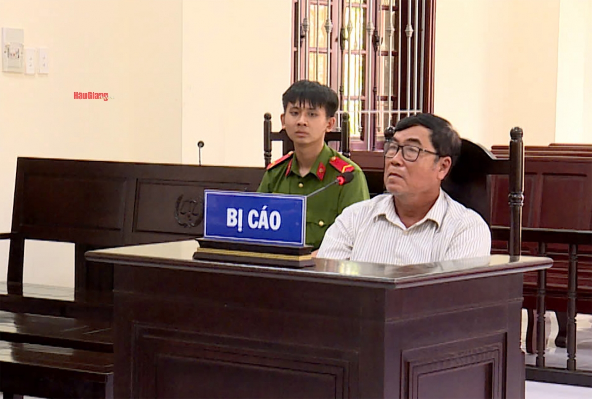 Bị cáo Trần Việt Thắng tại tòa