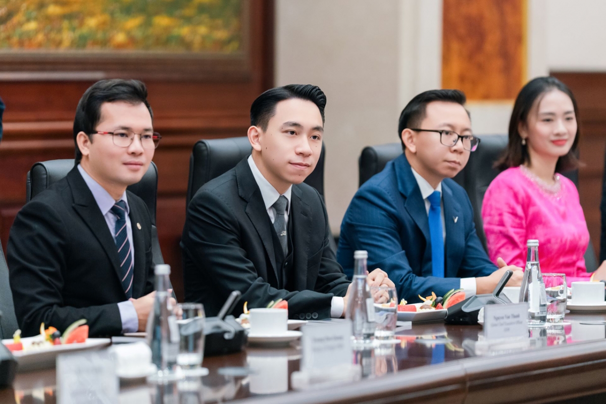 Các lãnh đạo Tập đoàn Vingroup đã có buổi gặp gỡ và làm việc với đoàn đại biểu Chính phủ và doanh nghiệp New Zealand