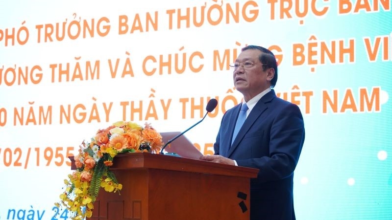 Đồng chí Lại Xuân Môn, Ủy viên Trung ương Đảng, Phó Trưởng Ban Thường trực Tuyên giáo và Dân vận Trung ương phát biểu tại buổi lễ. Ảnh: VGP/HM