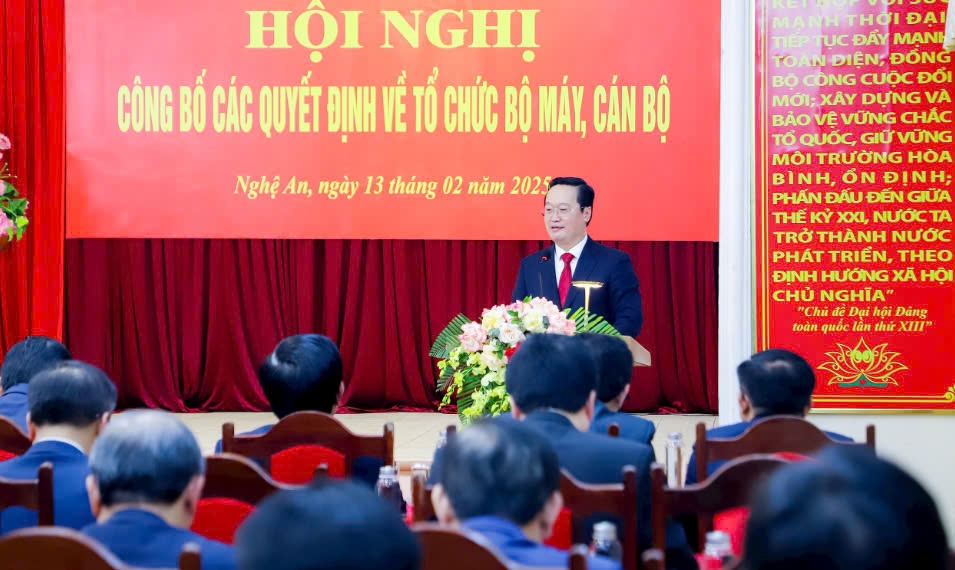 Ông Nguyễn Đức Trung, Bí thư Tỉnh ủy Nghệ An phát biểu. Anh: BNA