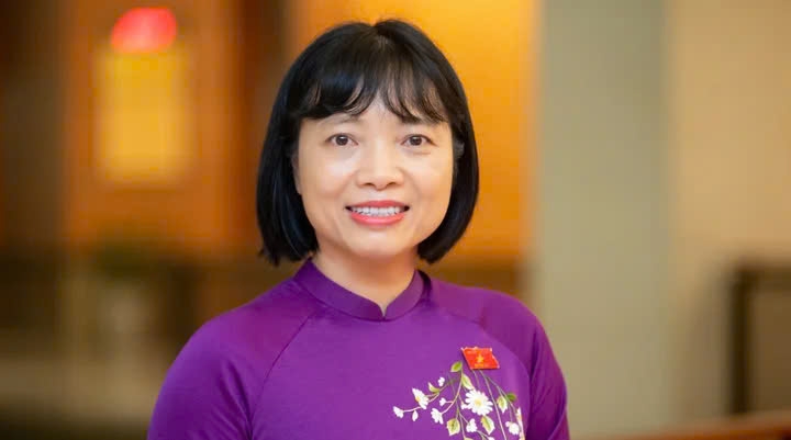 ĐBQH Nguyễn Thị Việt Nga