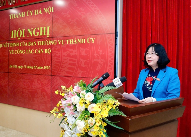 Bí thư Thành ủy Hà Nội Bùi Thị Minh Hoài phát biểu tại Hội nghị.