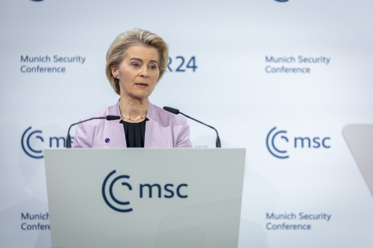 Chủ tịch Ủy ban châu Âu Ursula von der Leyen phát biểu tại Hội nghị An ninh Munich 2025 (Ảnh-euractiv.com)