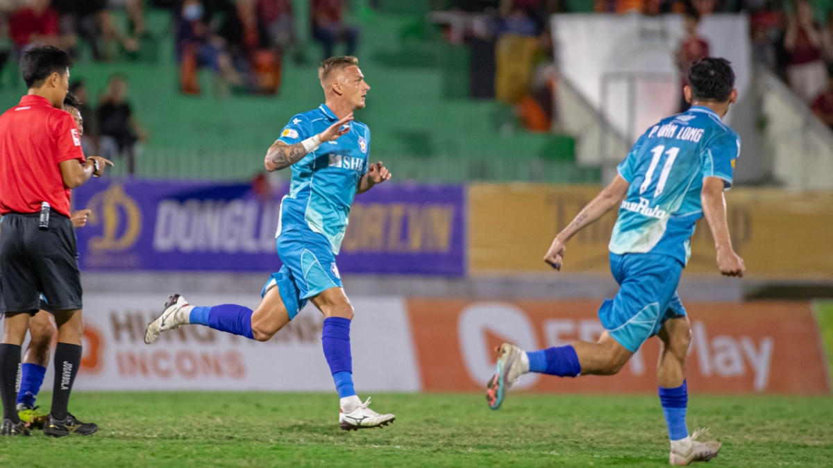 CLB Đà Nẵng dù có thời điểm chơi khởi sắc nhưng vẫn có nguy cơ cao (Ảnh: Đà Nẵng FC)
