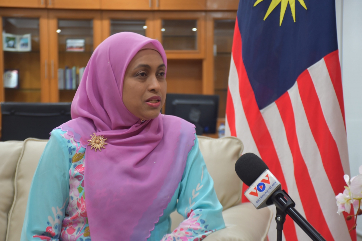 Đại sứ Malaysia tại ASEAN Sarah Al Bakri Devadason.