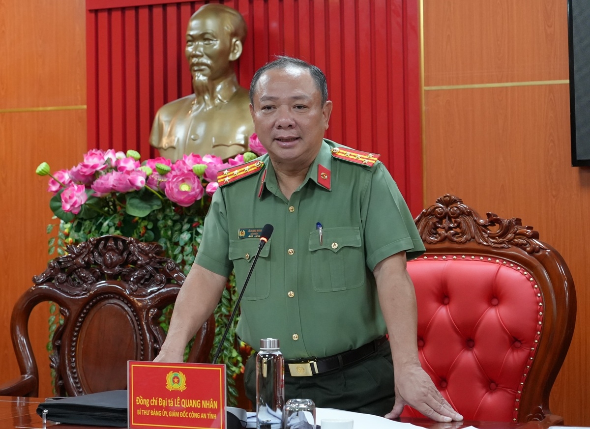 Đại tá Lê Quang Nhân – Giám đốc Công an tỉnh Bình Thuận phát biểu. Ảnh: CABT