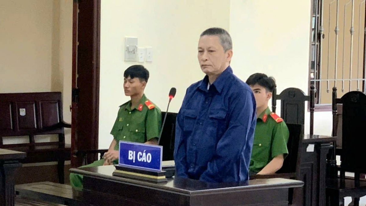 Bị cáo Nguyễn Thanh Giang tại tòa