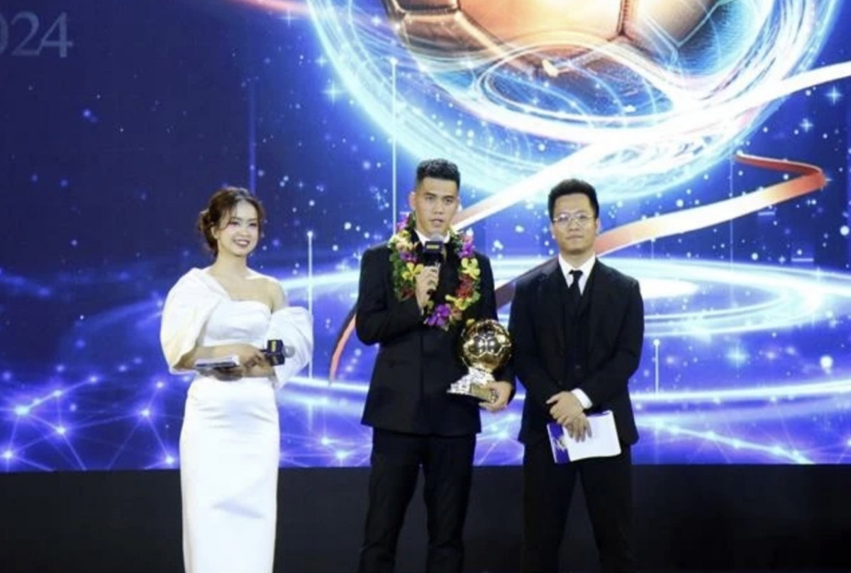 Tien Linh wins Vietnam Golden Ball 2024