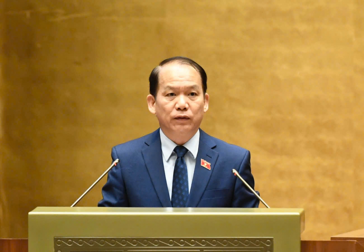 Chủ nhiệm Ủy ban Pháp luật Hoàng Thanh Tùng trình bày Báo cáo giải trình, tiếp thu, chỉnh lý dự thảo Luật Tổ chức Chính phủ (sửa đổi).