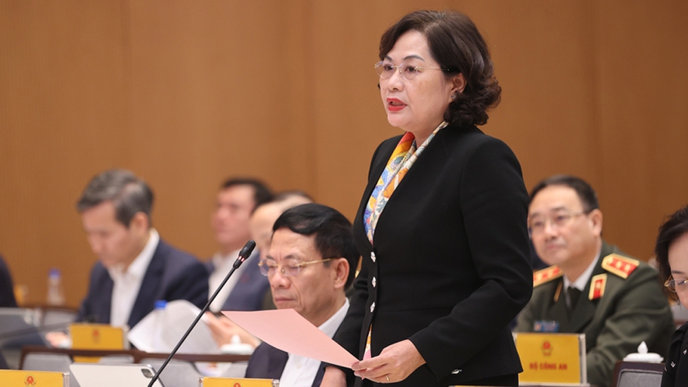 Thống đốc Ngân hàng Nhà nước (NHNN) Nguyễn Thị Hồng nhấn mạnh: Song song với nhiệm vụ tăng trưởng là đảm bảo kiểm soát lạm phát, ổn định kinh tế vĩ mô, đảm bảo các cân đối lớn của nền kinh tế. (Ảnh: VGP)