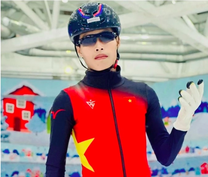 Duong Truong Lap is the sole Vietnamese representative to compete at the ninth Asian Winter Games (Photo: ROLLERVN)