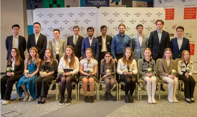 Liem (first from right) draws first match at Prague International Chess Festival 2025 