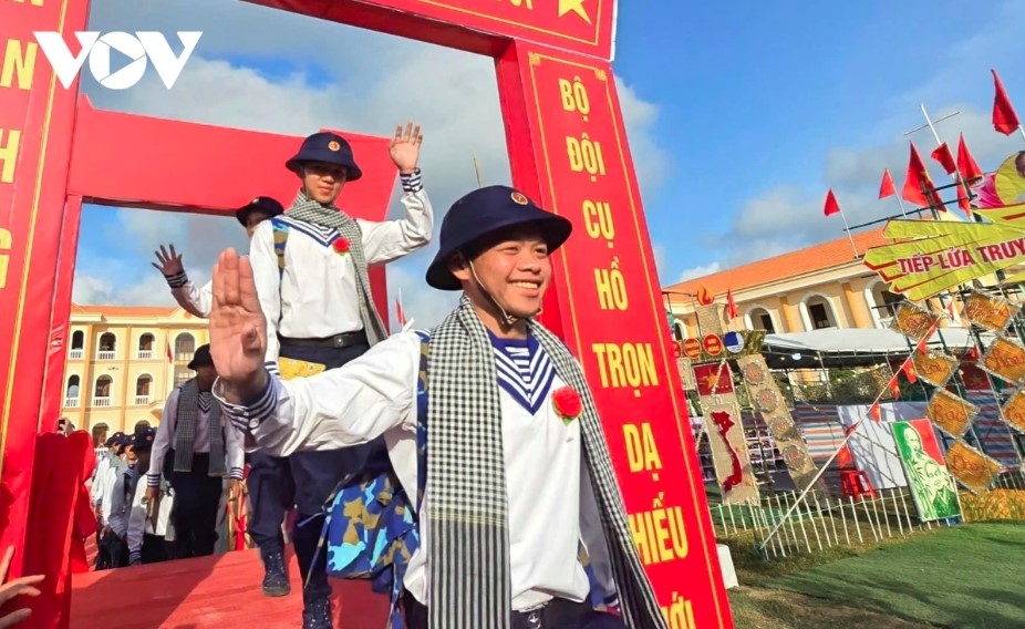 Youths in the Mekong Delta region say goodbye to their families and friends as they depart for military service.