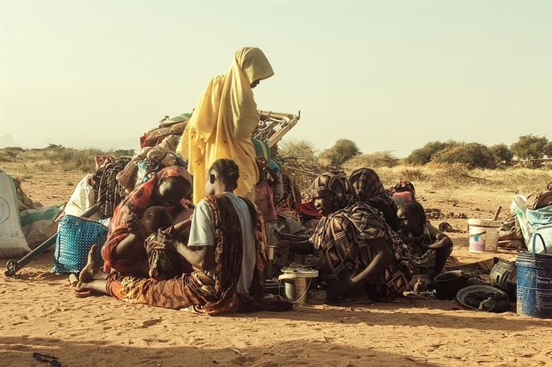 Những người Sudan di tản do xung đột. (Ảnh: AFP)