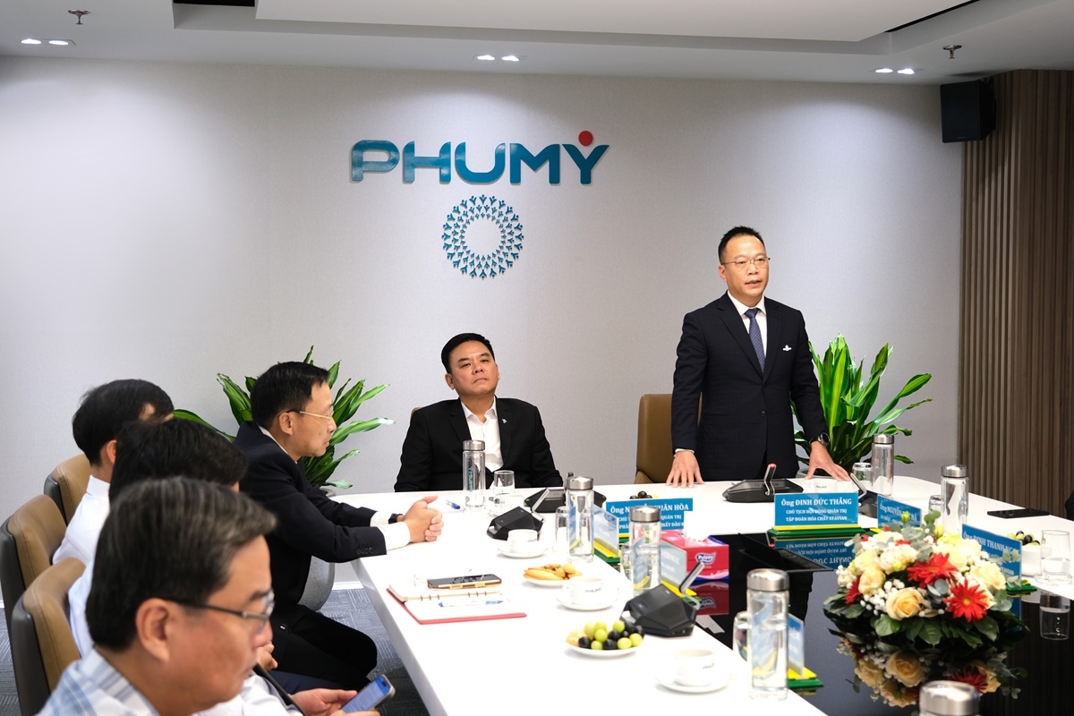 Ông Đinh Đức Thắng – Chủ tịch HĐQT kiêm Tổng Giám đốc Tập đoàn Stavian phát biểu tại buổi Lễ