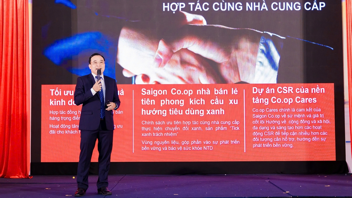 Ông Nguyễn Ngọc Thắng - Phó Tổng Giám đốc Saigon Co.op chia sẻ những thành quả hợp tác
