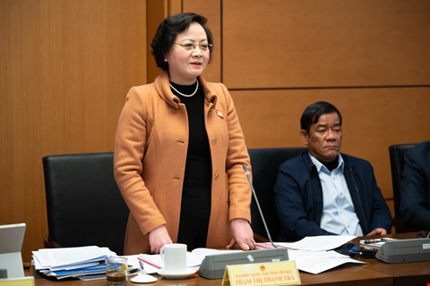 Bộ trưởng Bộ Nội vụ Phạm Thị Thanh Trà thảo luận ở tổ về dự án Luật Tổ chức Chính phủ (sửa đổi) và dự án Luật Tổ chức chính quyền địa phương (sửa đổi).