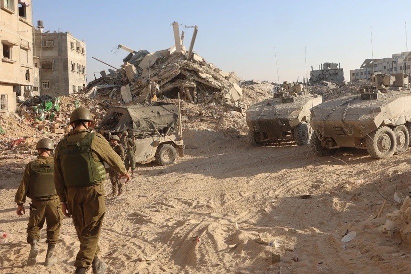 Cảnh hoang tàn ở Dải Gaza. Ảnh: Reuters