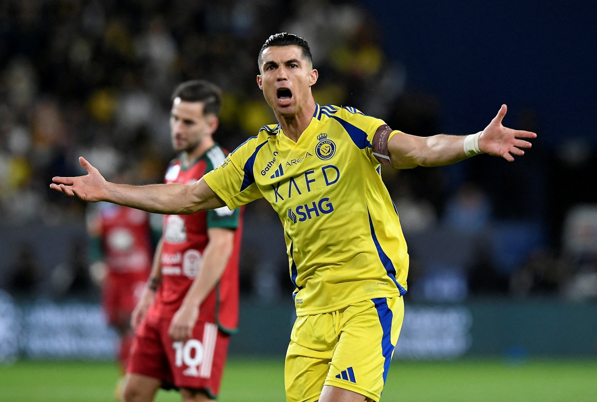 Ronaldo cán mốc 925 bàn thắng trong sự nghiệp (Ảnh: Reuters).