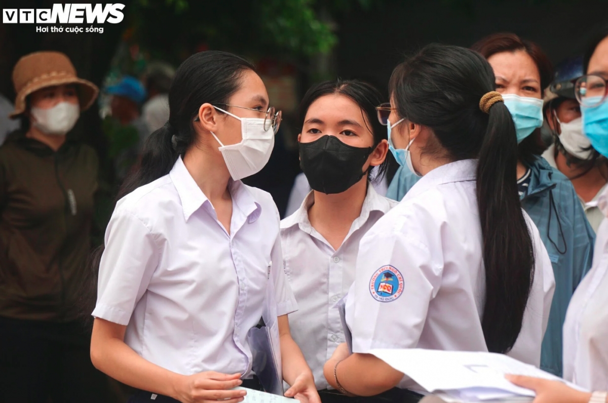 TP.HCM yêu cầu ra đề thi phù hợp, không gây áp lực học thêm cho học sinh. (Ảnh minh họa: Thy Huệ)