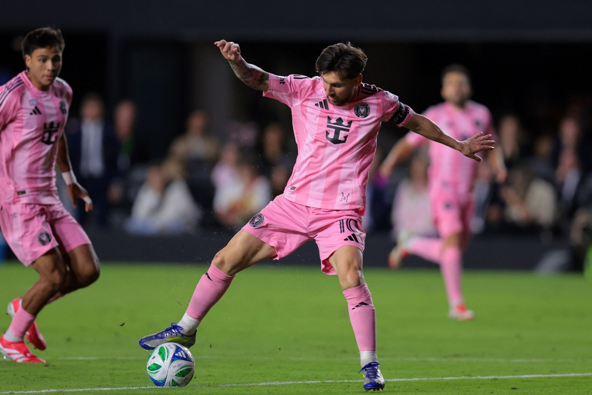 Messi tỏa sáng với cú đúp kiến tạo. (Ảnh: Reuters). 